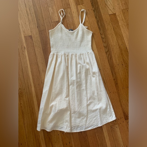 Brandy Melville Dresses & Skirts - Brandy Melville Spaghetti-Strap A-Line Sundress